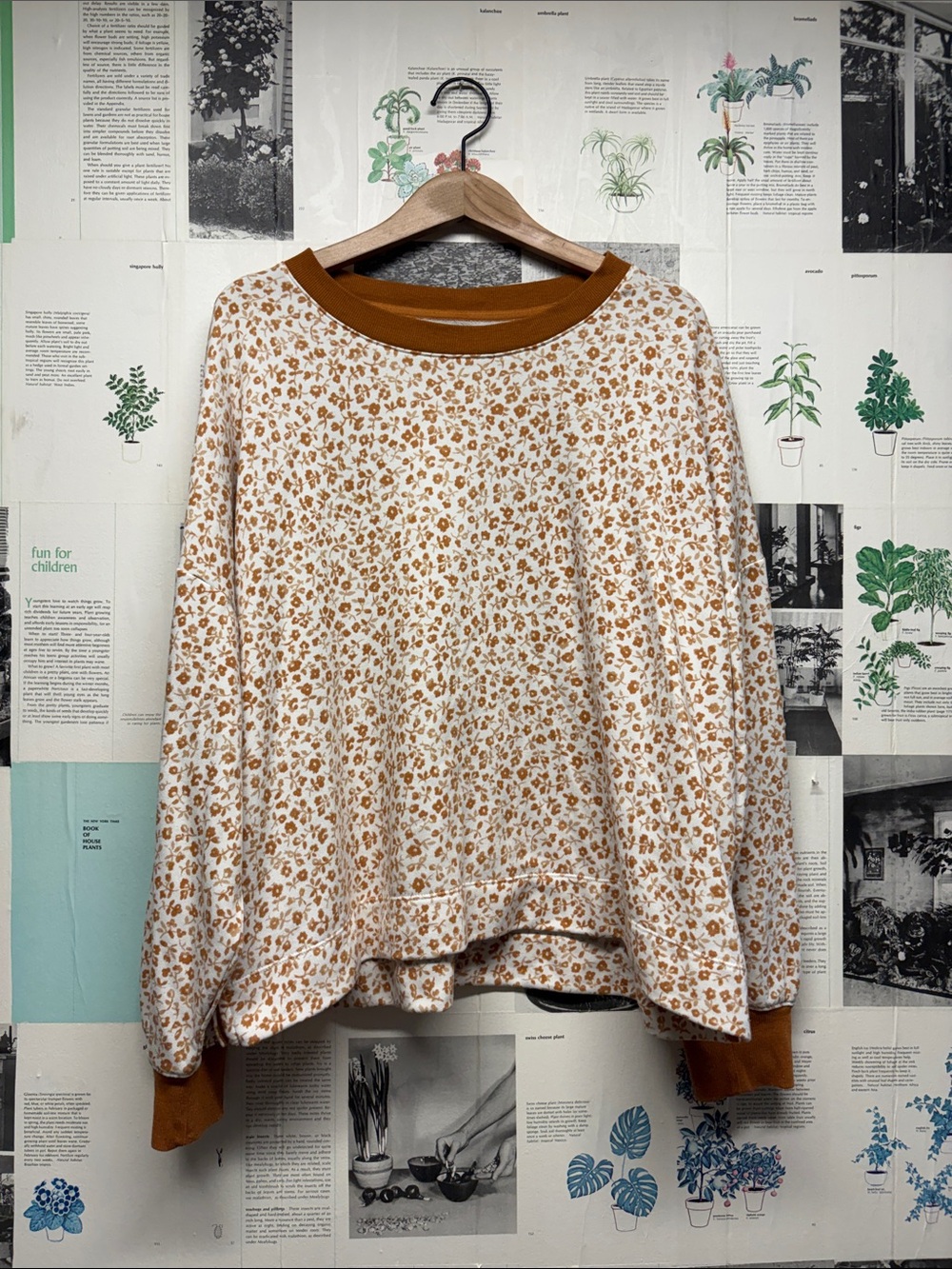 Lou & Grey White Floral Sweatshirt with Mustard Trim